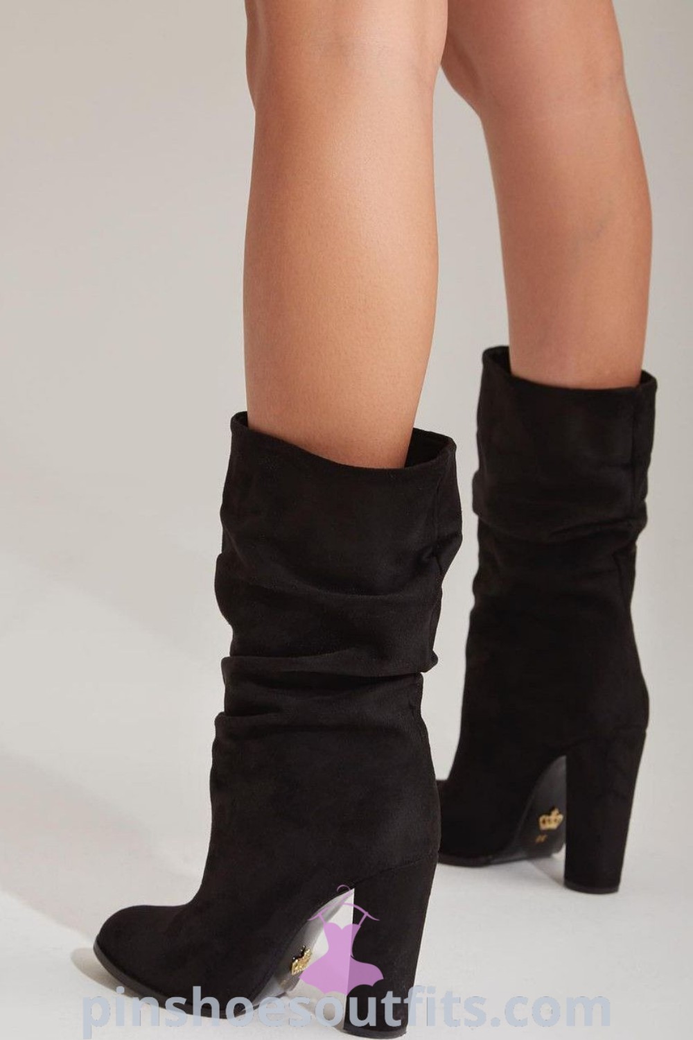 Trendy old aesthetic outfit featuring stylish shoes and heels, including winter heels and prom options. Discover fun and classy heels that elevate everyday elegance. Find chic outfit ideas that you can copy right now at pinshoesoutfits.com.