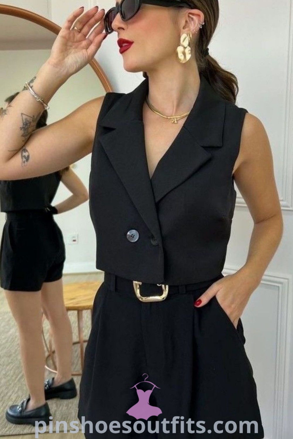 Chic and trendy European summer outfits in total black that showcase effortless style, perfect for casual outings or New Year celebrations. Discover easy outfit ideas to look classy and elegant at pinshoesoutfits.com.