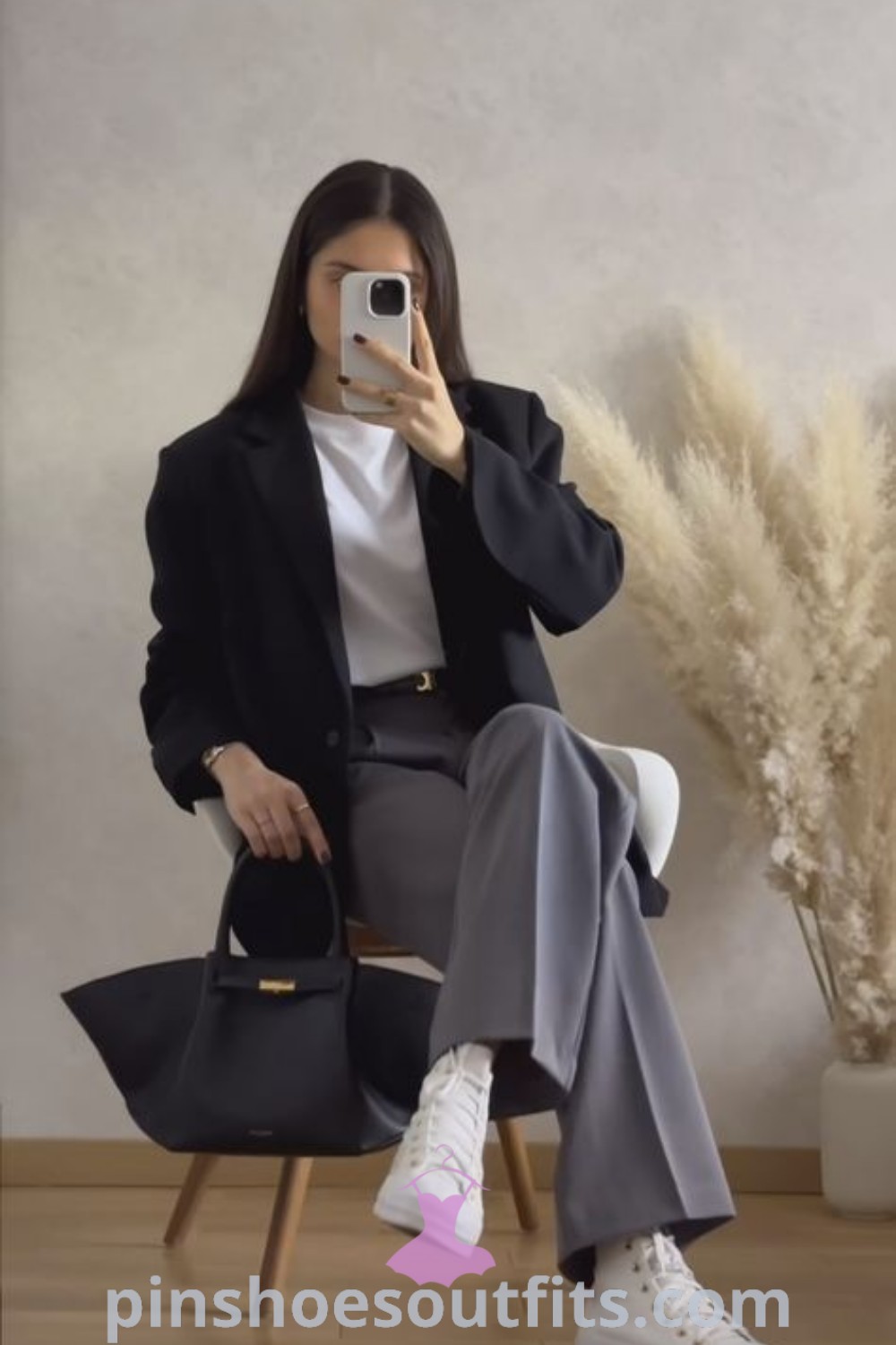 Chic female CEO outfits featuring tailored blazers, skirts, and elegant accessories embodying Old Money fashion. Ideal for meetings and corporate events, these outfits inspire everyday elegance and sophistication. Discover more outfit ideas to look stylish and professional at pinshoesoutfits.com.