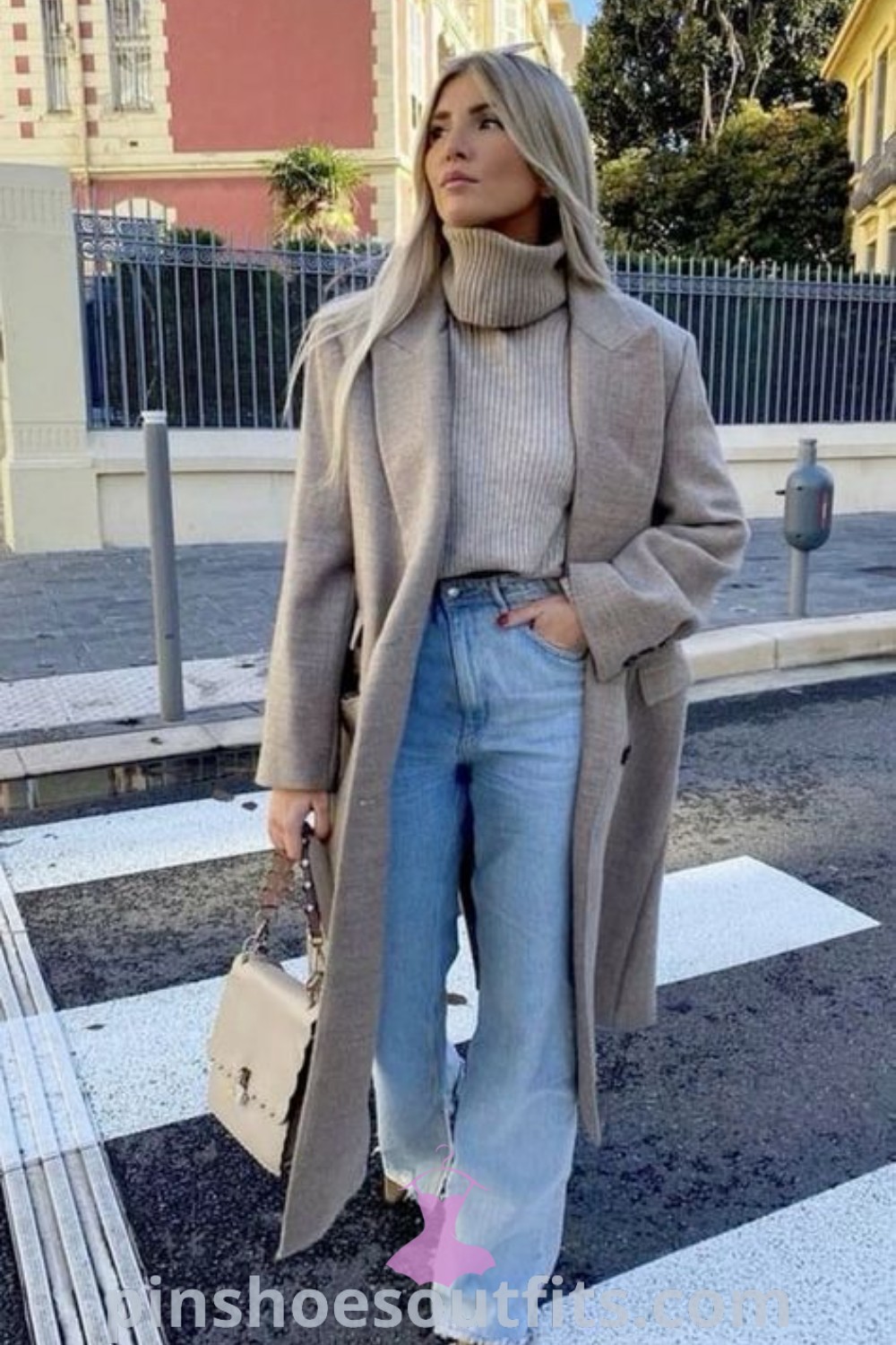 Stylish fall white trousers outfit fit for NYC trips, blending Charleston fall fashion with light wash jeans and a winter coat. Perfect for Broadway outings and inspiring fashionable looks for moms. Explore outfit ideas at pinshoesoutfits.com.