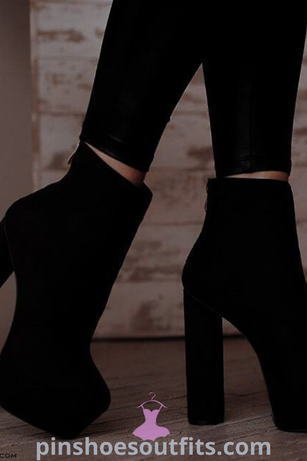 Stylish cute shoes heels that blend fashion and elegance, perfect for classy outfits and everyday wear. Discover the best outfits to inspire your look this season at pinshoesoutfits.com.