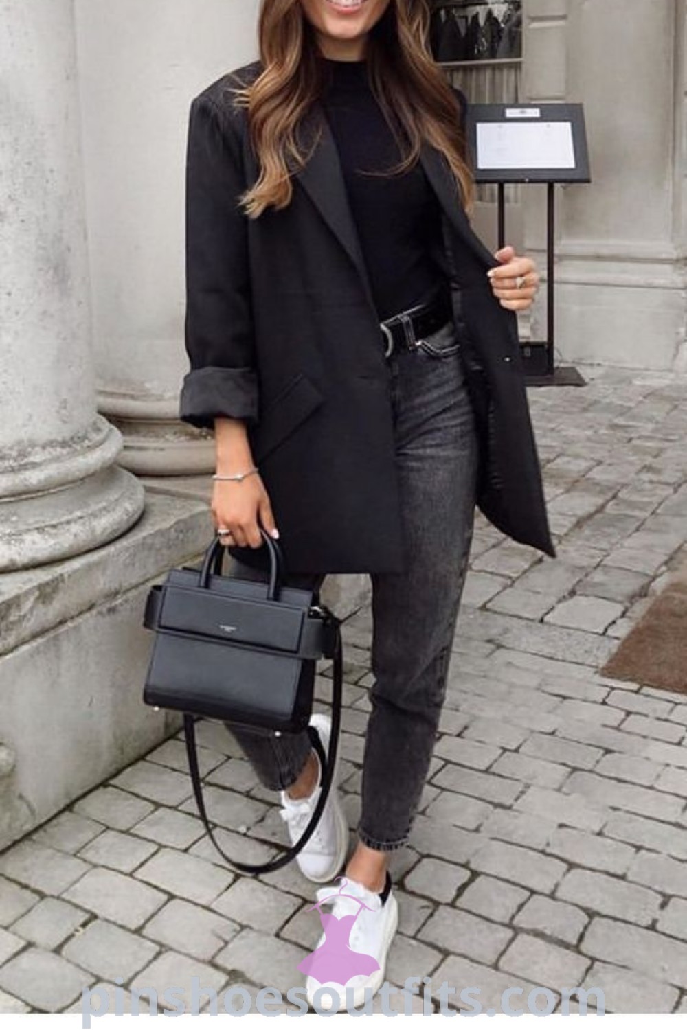 Chic office outfit featuring stylish and casual work outfits, perfect for looks street style and business casual environments. Incorporate Outfits Primavera trends to create inspiring looks suitable for everyday elegance. Discover more outfit ideas you can copy right now at pinshoesoutfits.com.
