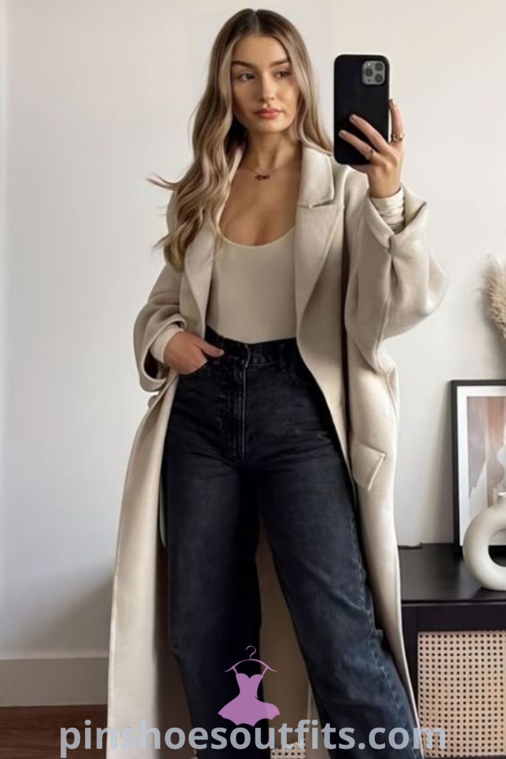 Chic winter fashion outfits featuring trendy fall fits and elegant casual styles. Discover outfit ideas that inspire your look this season at pinshoesoutfits.com.