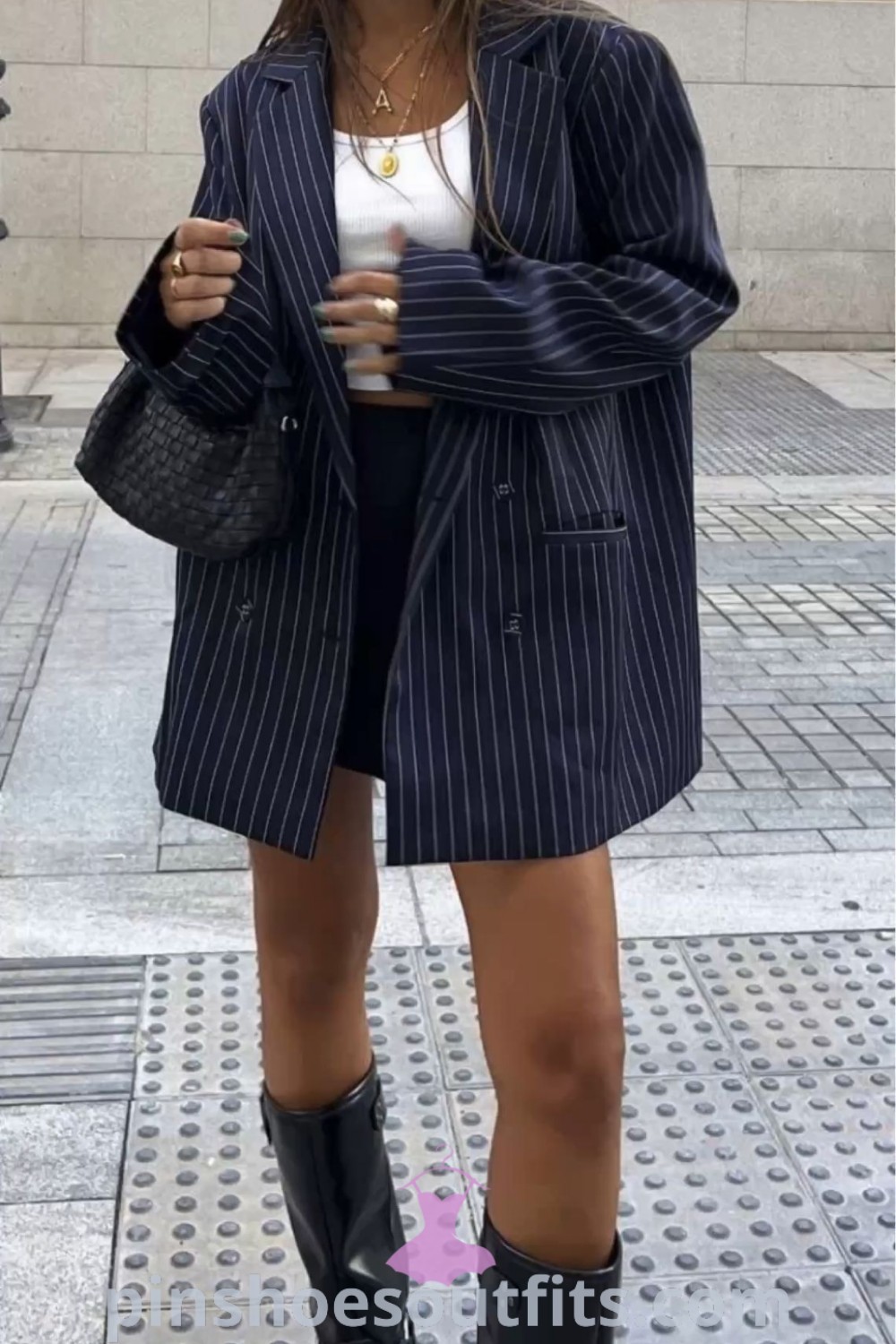 Chic oversized blazer outfit featuring a pinstripe design, ideal for dressy lunches and summer events. Perfect for university looks, balancing style and comfort for every woman must try. Explore outfit inspirations at pinshoesoutfits.com.